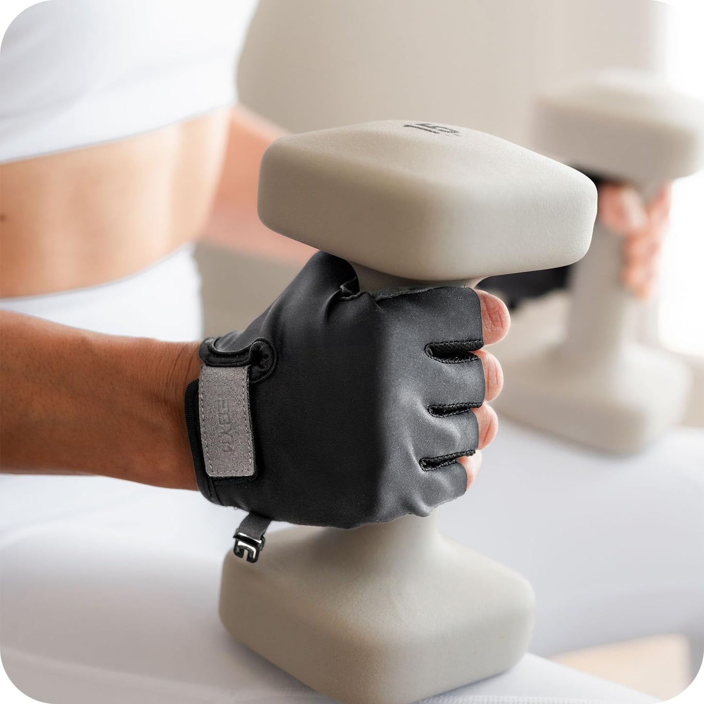 Breathable Workout Gloves with Full Palm Protection